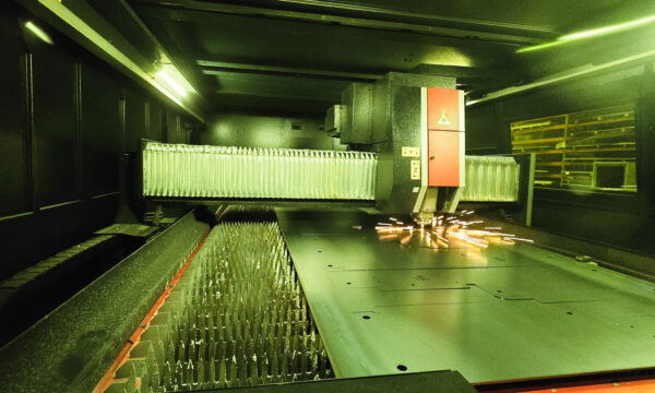 Enviroline air compressor used for fibre laser cutter